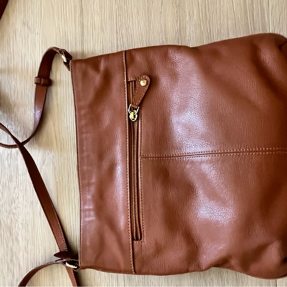 Modalu tan crossbody - Picture 4 of 7